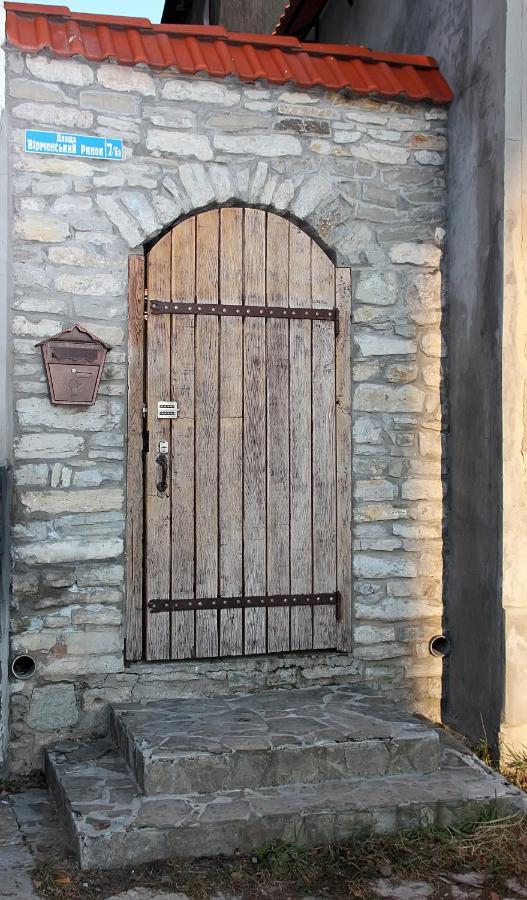 Historical Old City Apartament, Старе Місто , 2 Спальні, Балкон-Тераса, 85 Кв М Kamianets-Podilsky Chambre photo